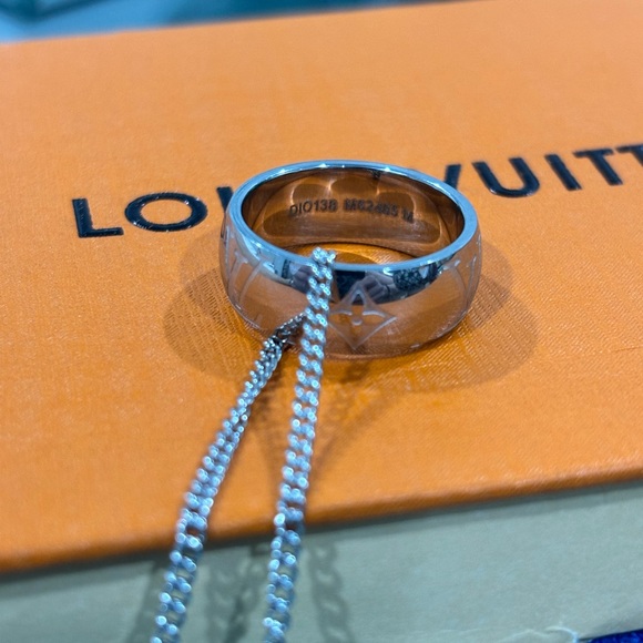 🎄 SALE! Monogram Charms Necklace - Picture 5 of 8